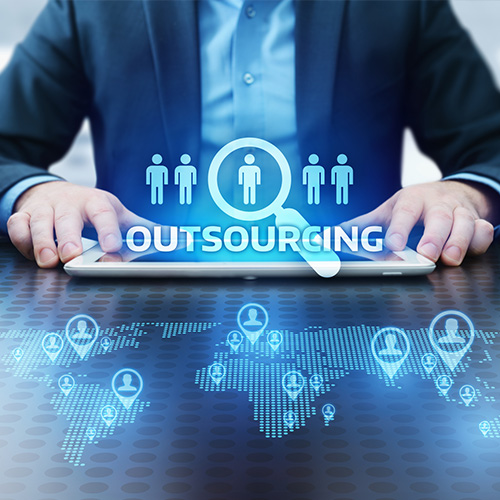 IT OUTSOURCING?